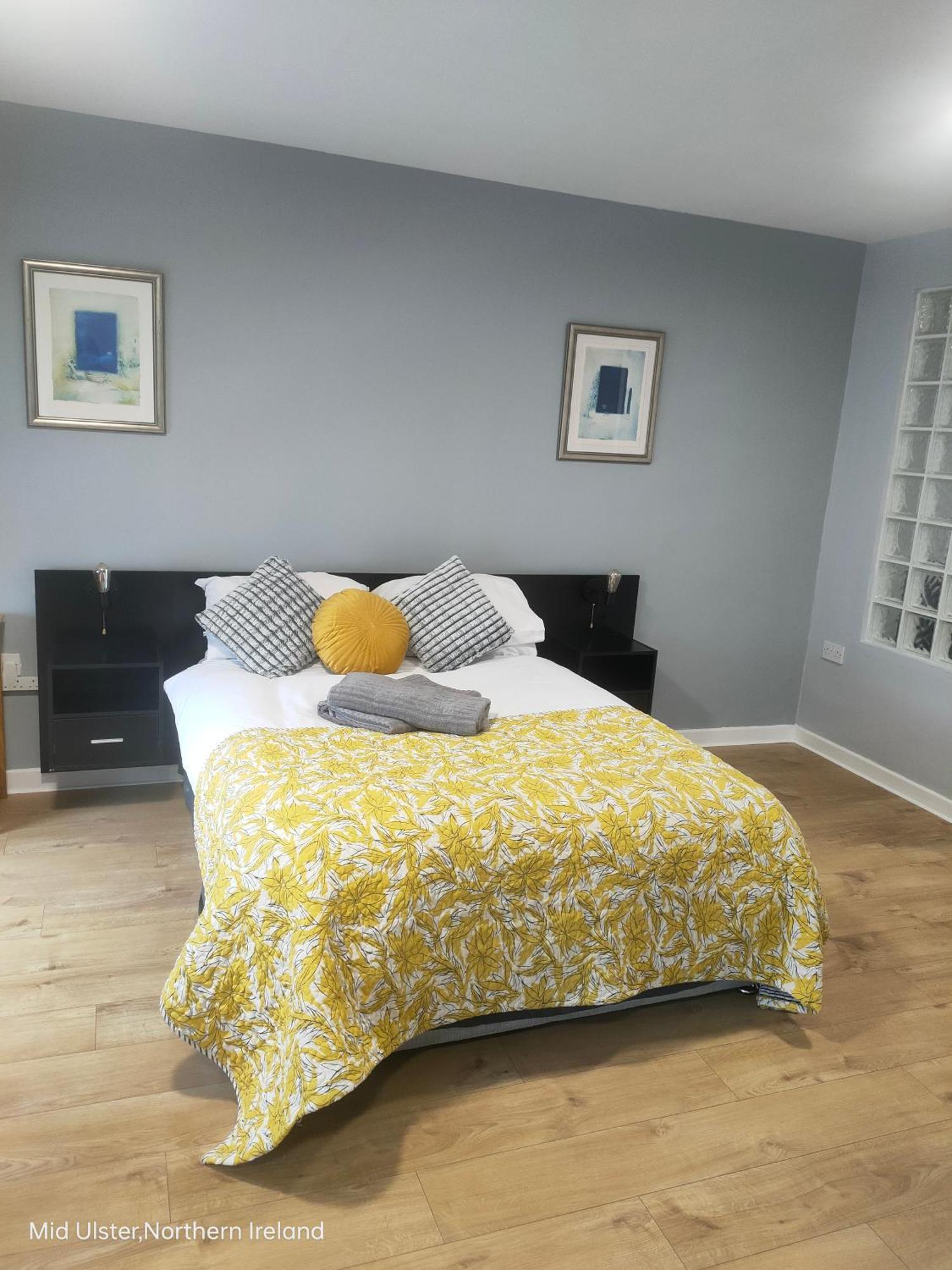 The Oldtown Apartments Cookstown Exteriér fotografie