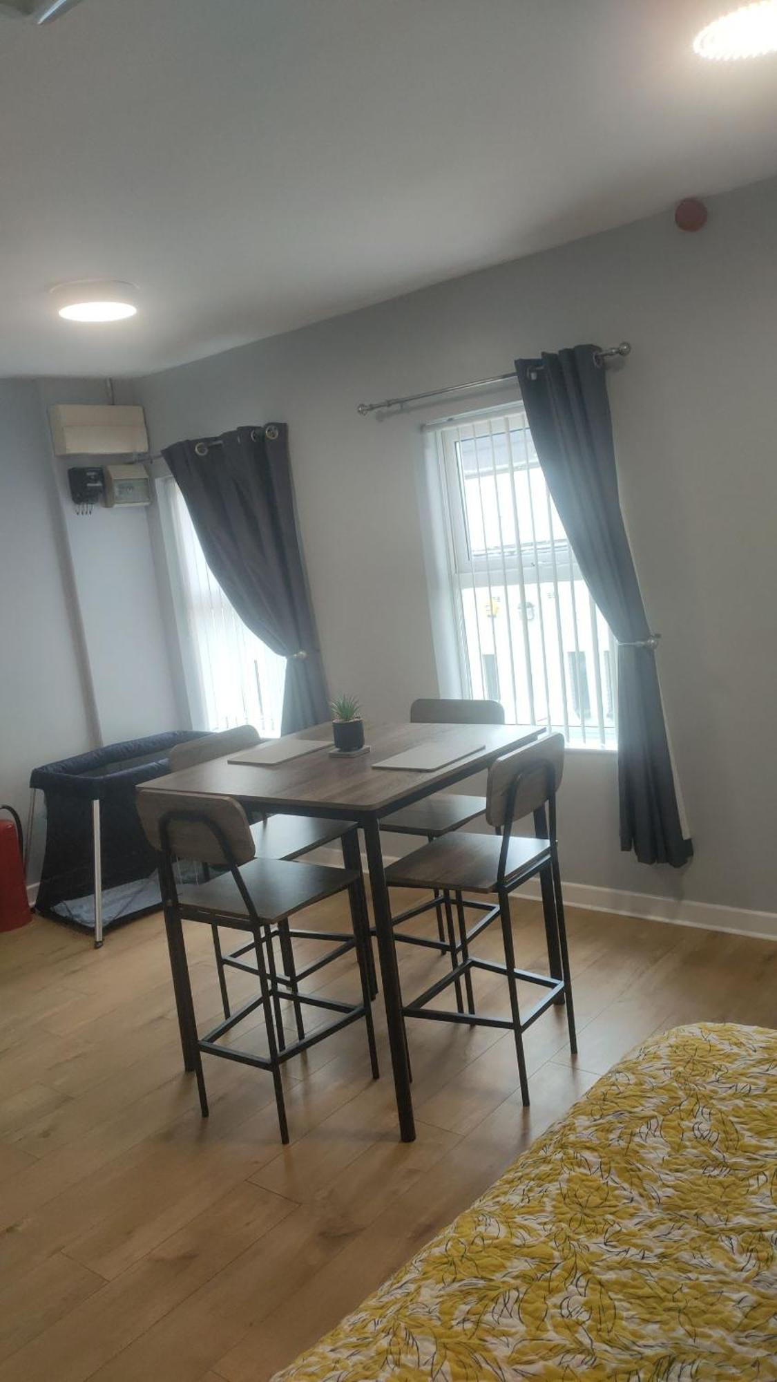 The Oldtown Apartments Cookstown Exteriér fotografie