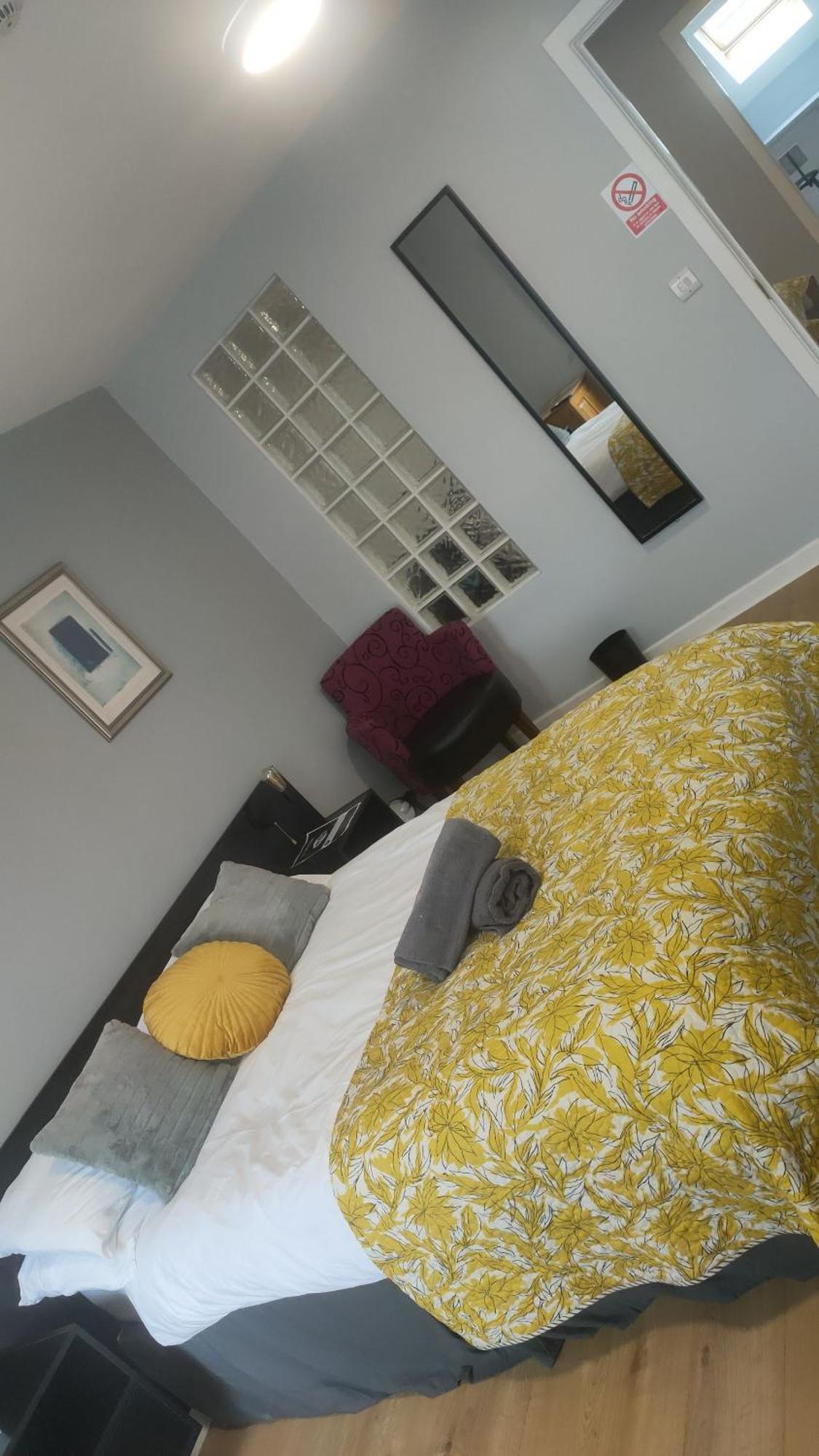 The Oldtown Apartments Cookstown Exteriér fotografie